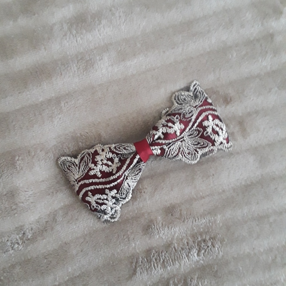 FREE Beautiful Hair clip with any Purchase